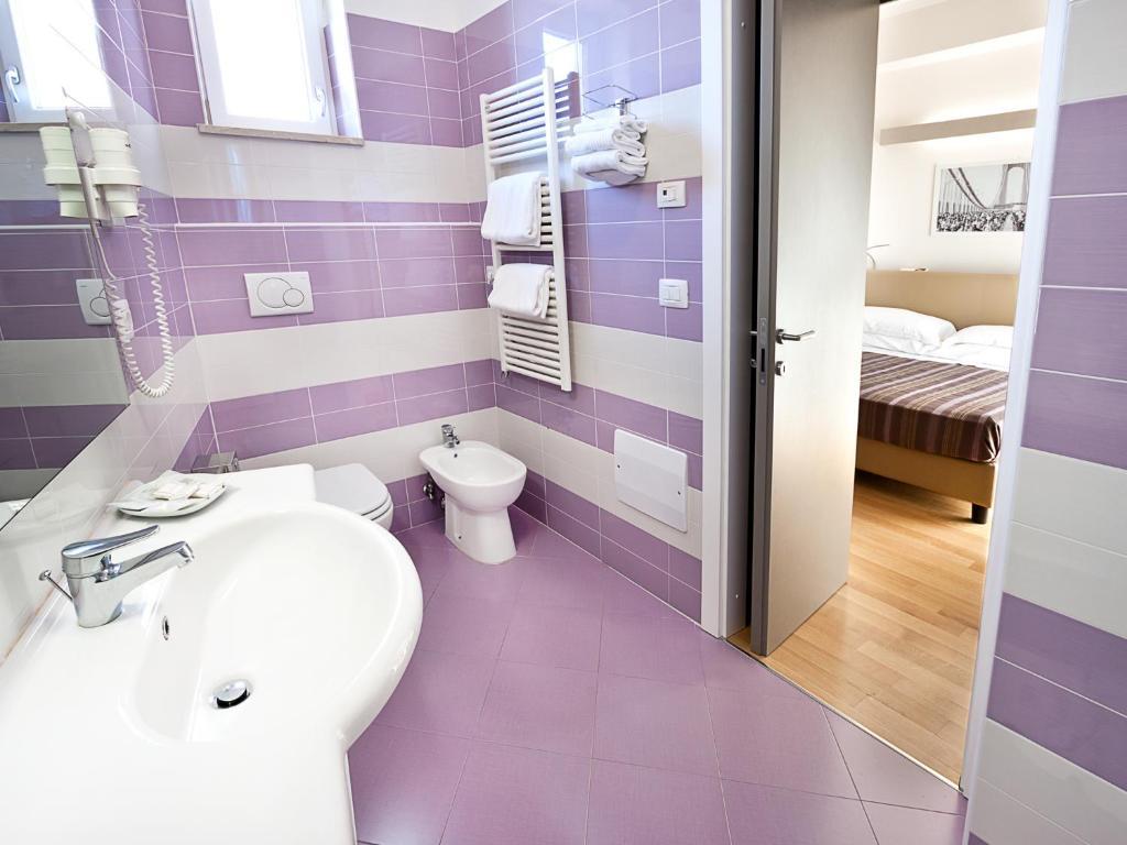 Hotel Sporting San Benedetto del Tronto Exterior foto